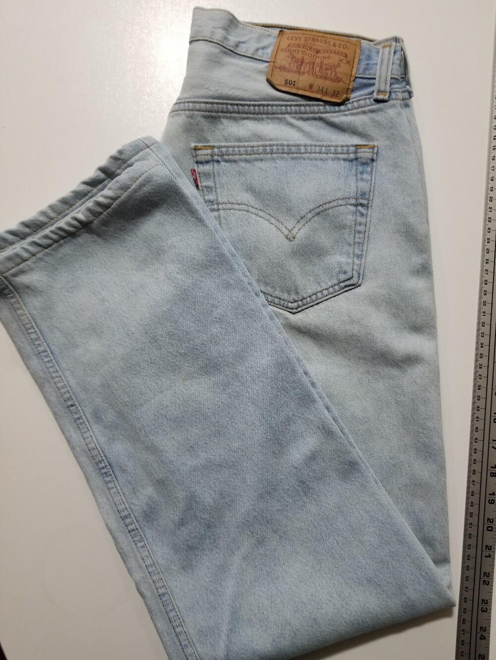 Levi’s 501 Light Wash Straight Leg Jeans W32 L30